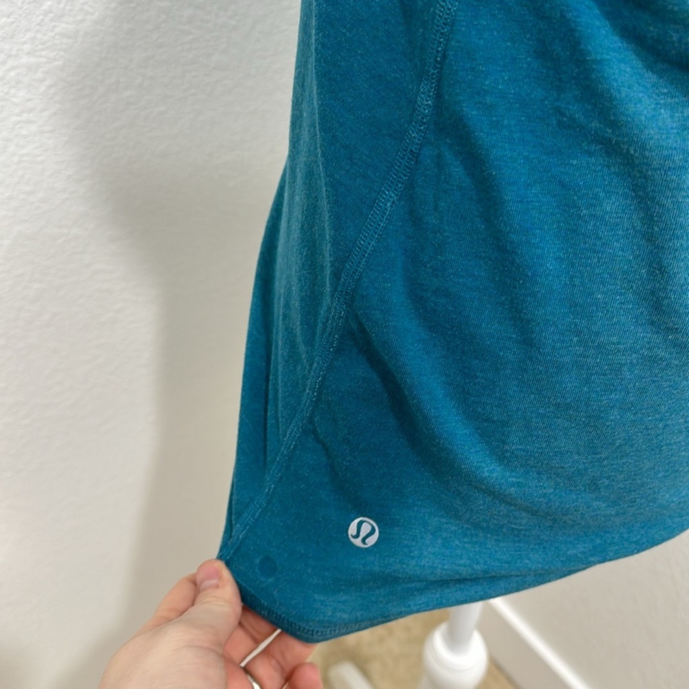 Lululemon Racerback Tank Size 8 - Picture 4 of 7